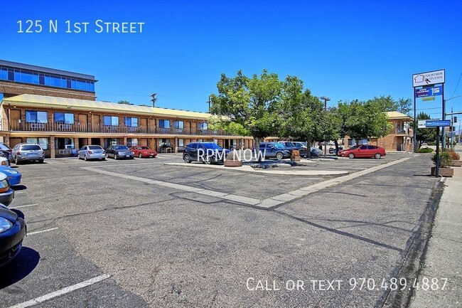 Building Photo - *****ALL UTILITIES INCLUDED*****ONLY $795 ...