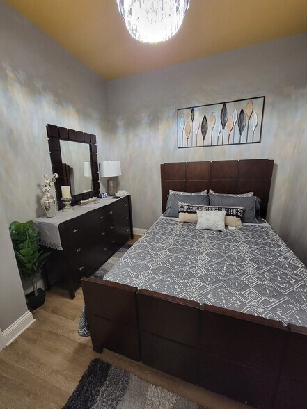 Building Photo - 132 N 3rd St