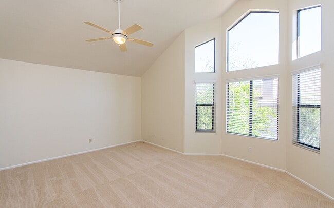 Building Photo - Wonderful 3BR/2.5BA La Costa Home!!!