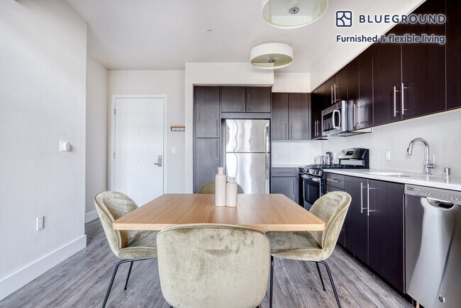 Building Photo - 299 Franklin St