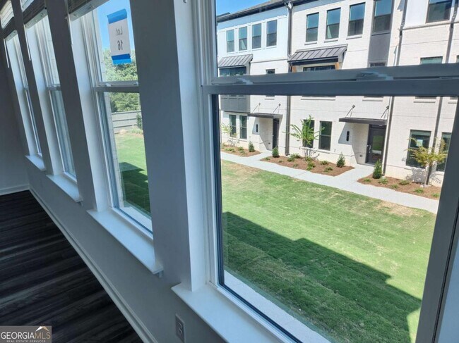 Building Photo - 408 Nix Ln