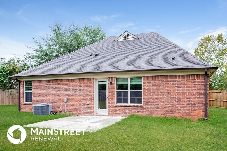 Building Photo - 10632 Lafayette Dr