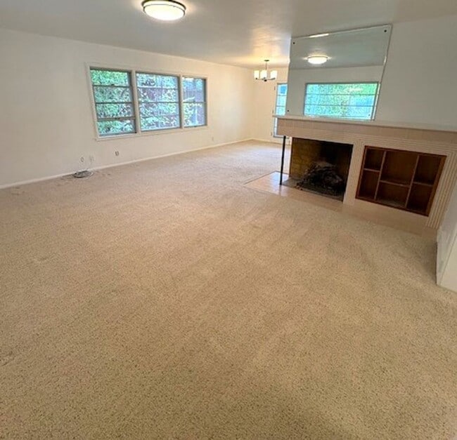 Primary Photo - 4 Bedroom Home in Holladay