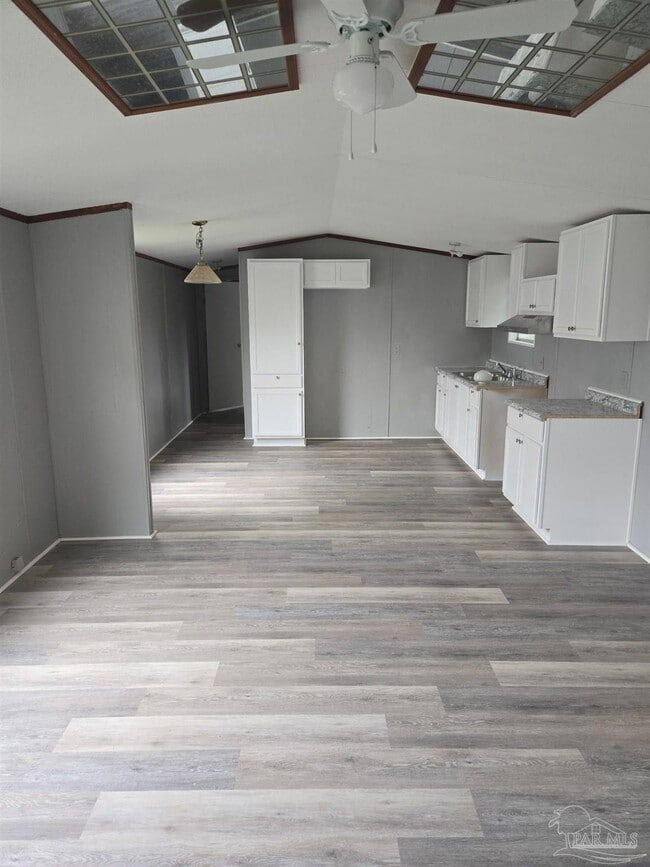 Building Photo - 5675 Saufley Field Rd