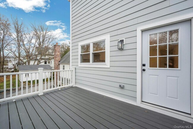 Building Photo - 278 Washington Ave