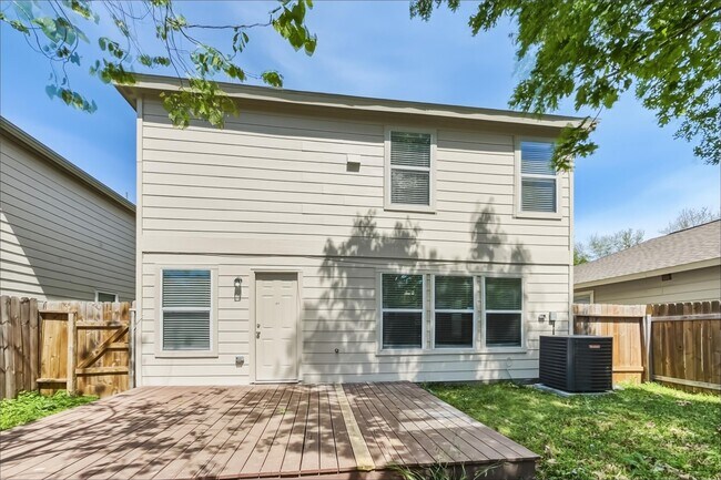 Building Photo - 20731 Desert Shadows Ln