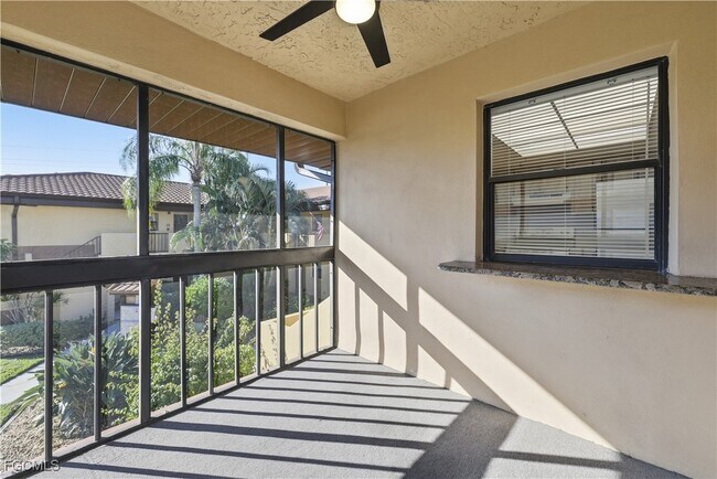 Building Photo - 6150 Whiskey Creek Dr