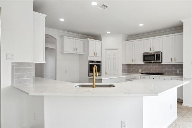 Building Photo - 6314 Canyon Chase Dr