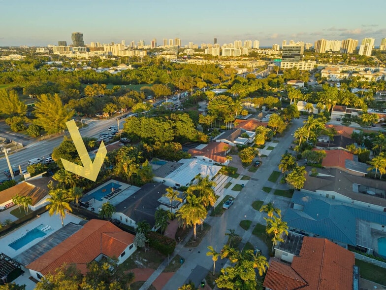 Building Photo - 2423 NE 202nd St