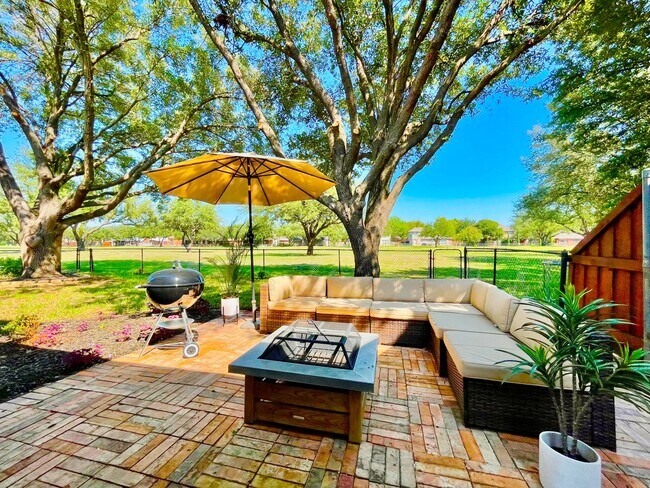 Primary Photo - 5308 Promise Land Dr