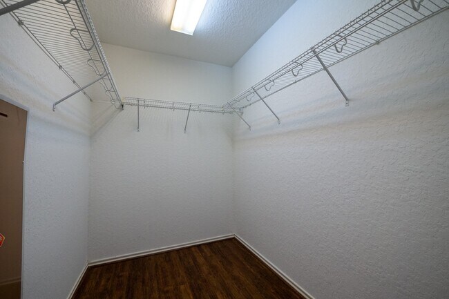 Building Photo - 11219 Overland Trail Dr