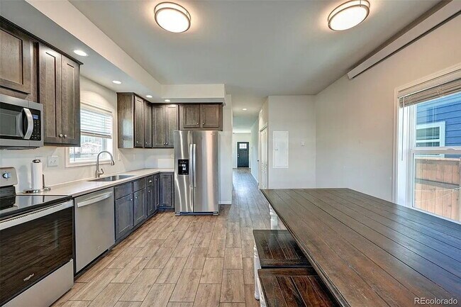 Building Photo - Charming 3-Bed, 3-Bath Home in The Farm – ...