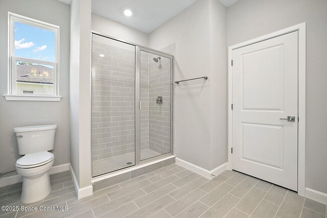 Building Photo - 752 Damascus Ave SW