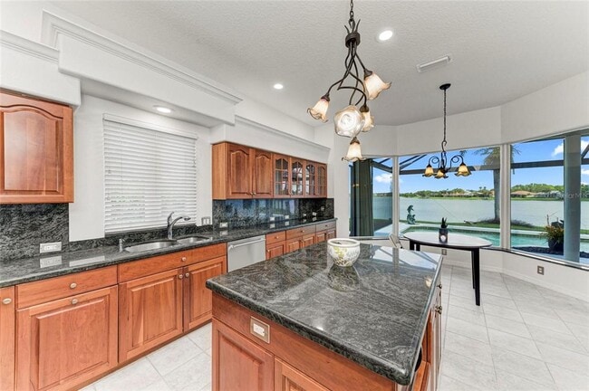 Building Photo - 6577 Waters Edge Way