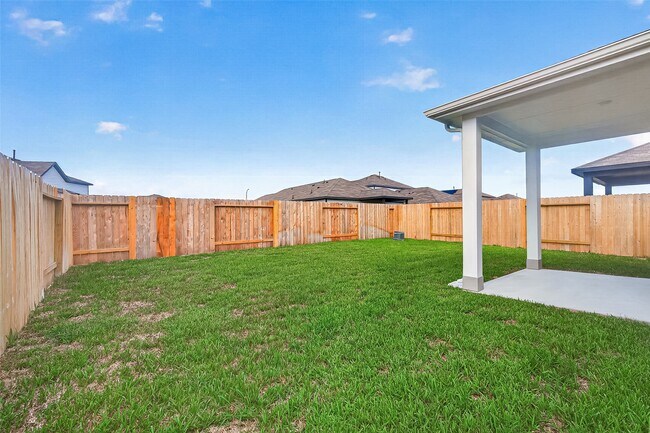 Building Photo - 4042 Bay Ct