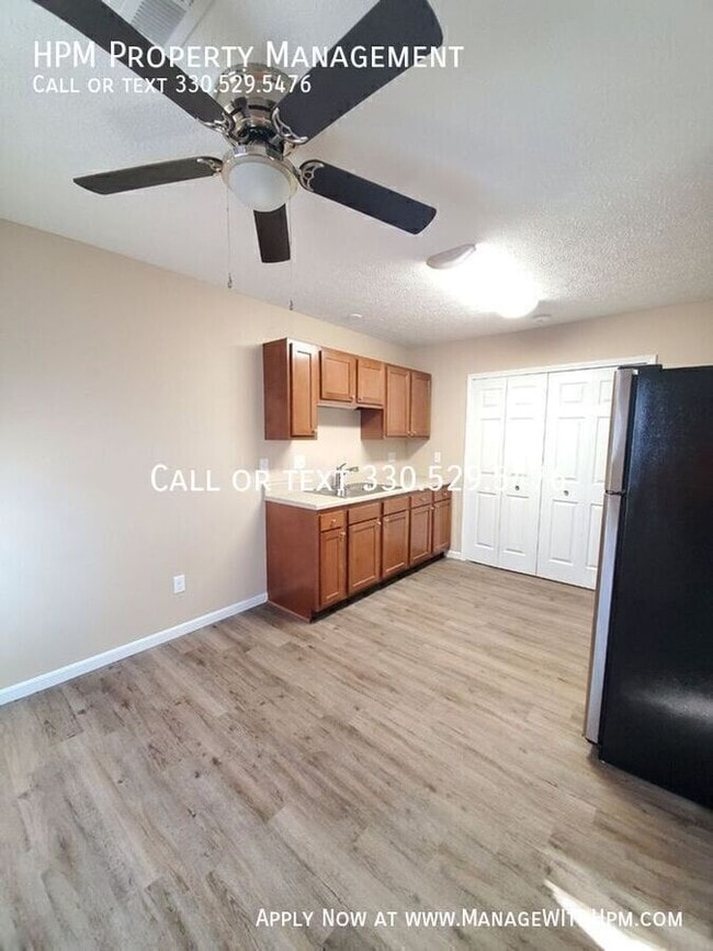Building Photo - 2507 Zircon St NE