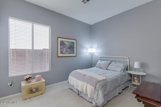 Building Photo - 10474 E Morning Star Dr