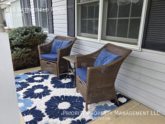 Building Photo - 3BR 2BA Single Family Home, Ft Defiance