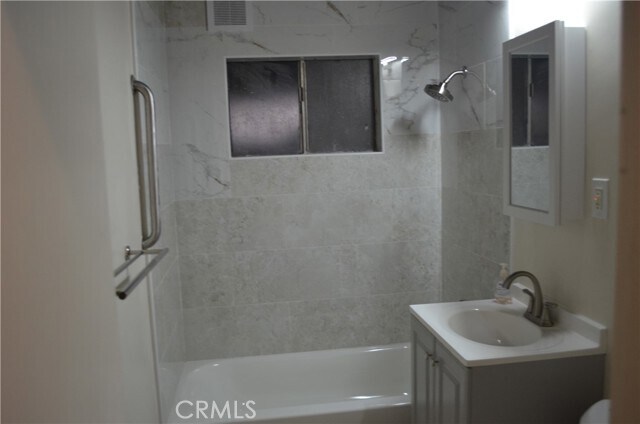 Building Photo - 16227 Clovermead St