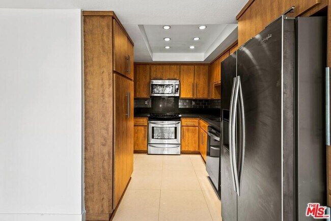 Building Photo - 8105 Redlands St