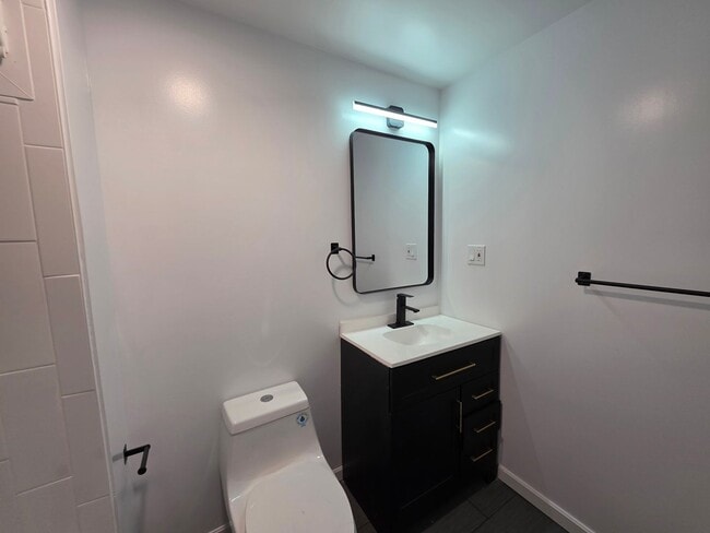 Building Photo - Newly updated 3 bedroom 2 bathroom house for Rent!!!