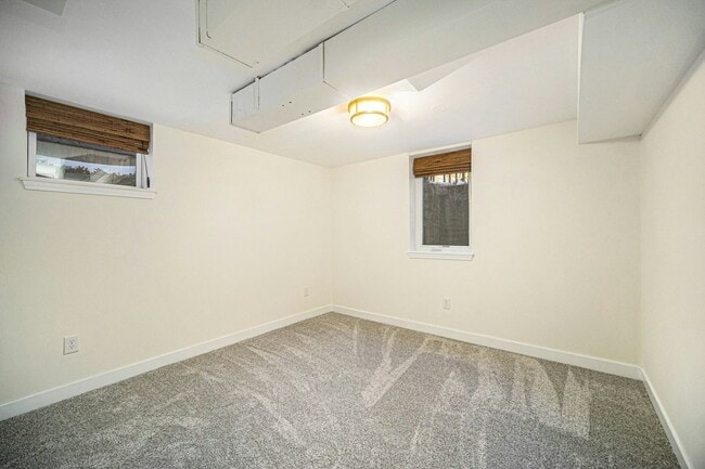 Building Photo - 1026 Gott St