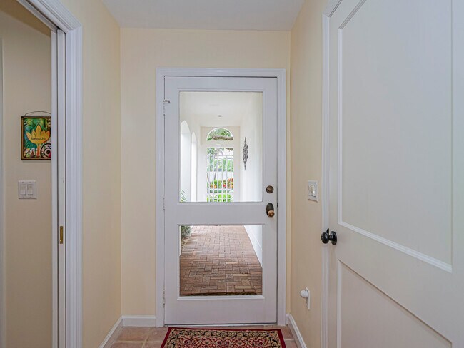 Building Photo - 8382 Satin Leaf Ct