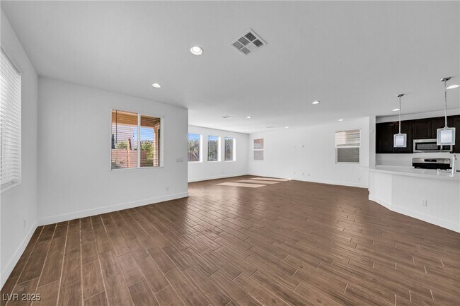 Building Photo - 4287 Paragon Highlands Ave