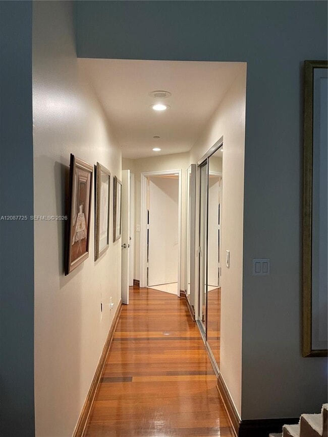 Building Photo - 16500 Collins Ave