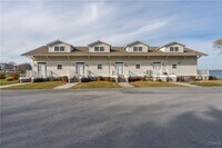 Building Photo - 207 General Smith Dr