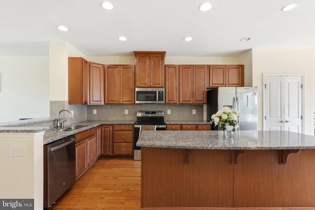 Building Photo - 10739 Hinton Wy