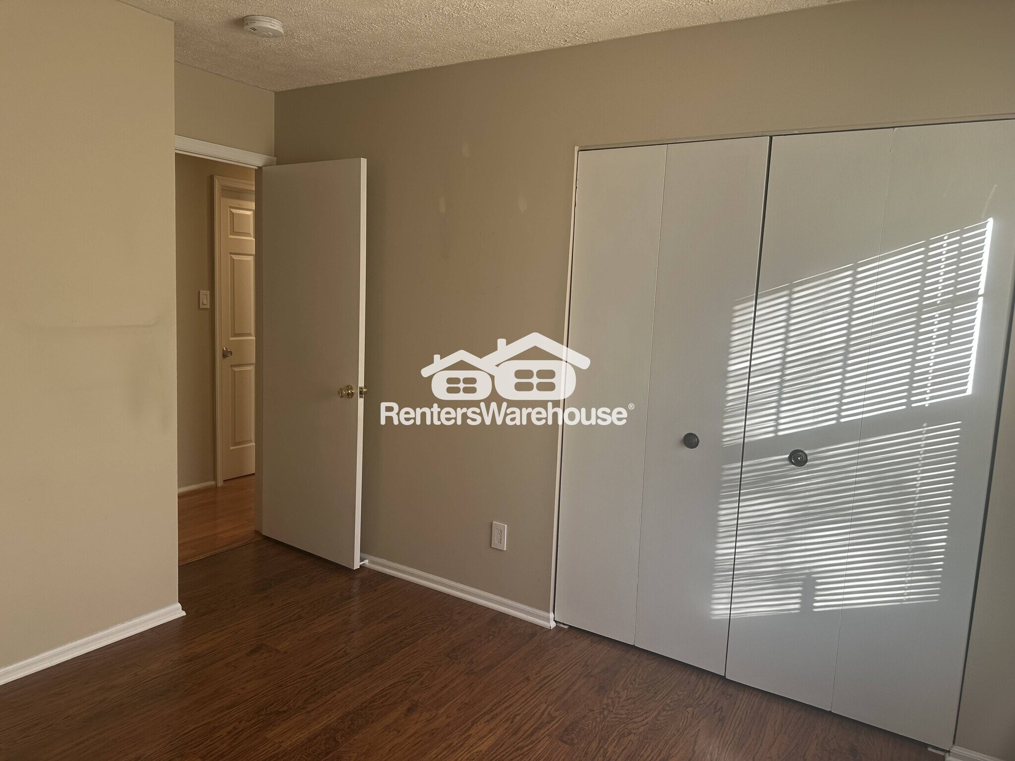 Building Photo - 2 Clipstone Ct