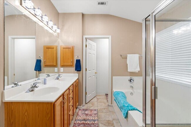 Building Photo - 10517 S Canoa Hills Trail