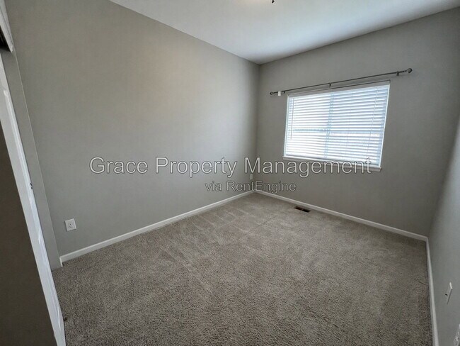 Building Photo - 14700 E 104th Ave