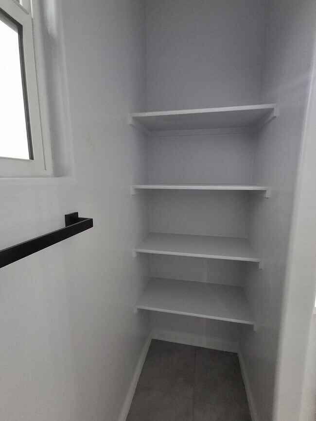 Building Photo - 36672 N Asturian Vly Wy