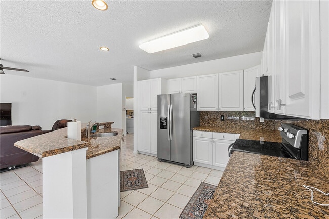 Building Photo - 15883 NW 11th St