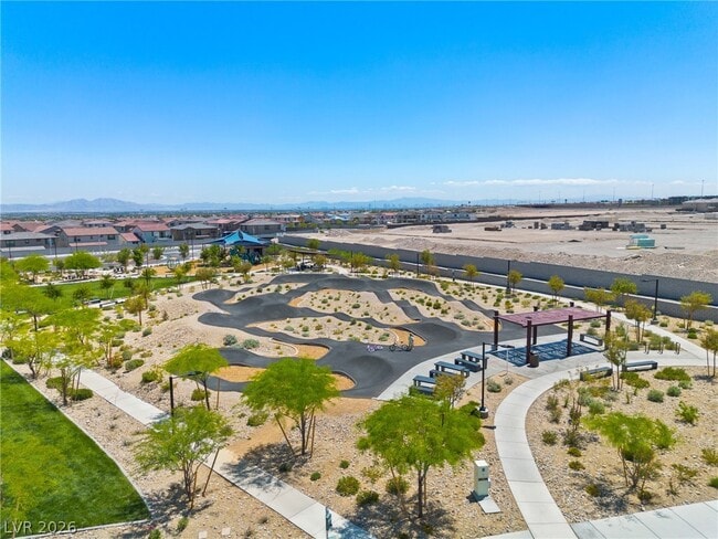 Building Photo - 9770 Redwood Cascade St