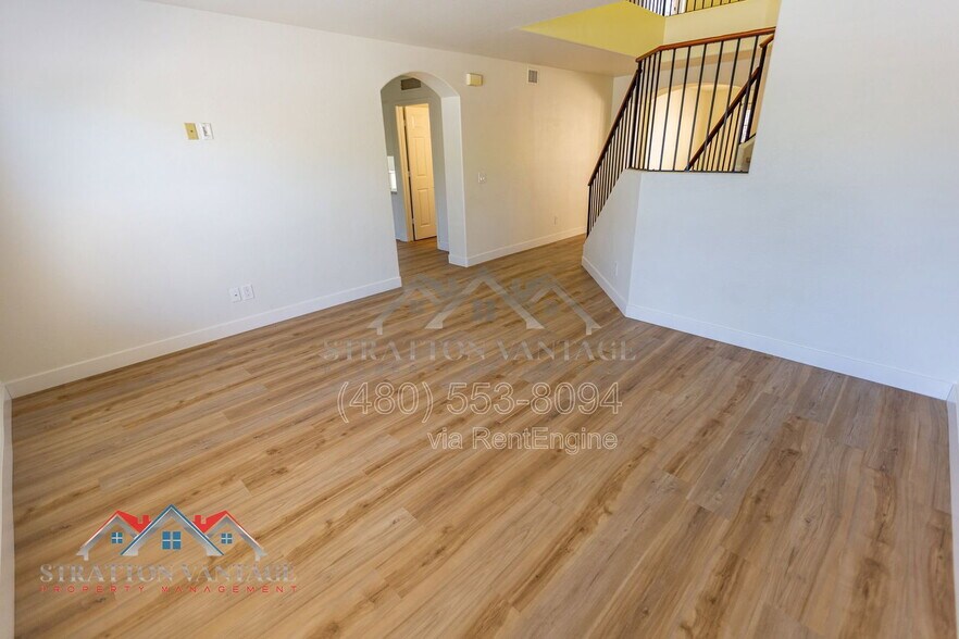 Building Photo - 5939 E Phelps Rd