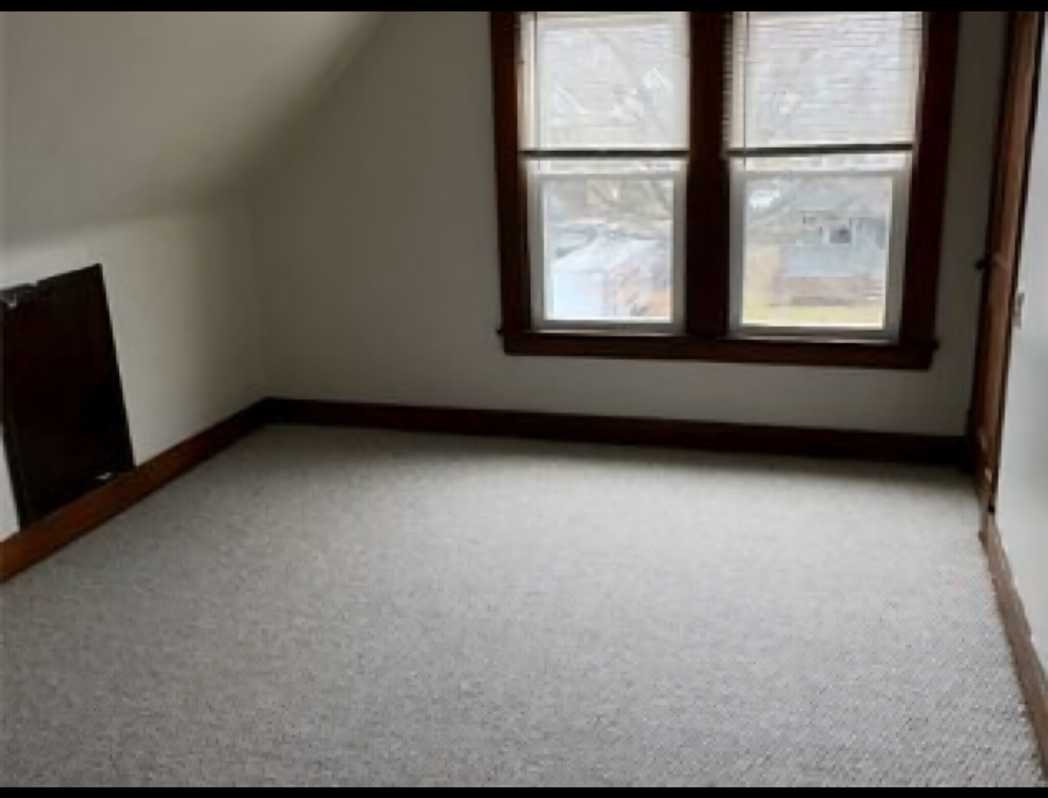 Study room - 1304 W 102nd St