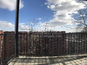 Building Photo - 2 bedroom in Boston MA 02135