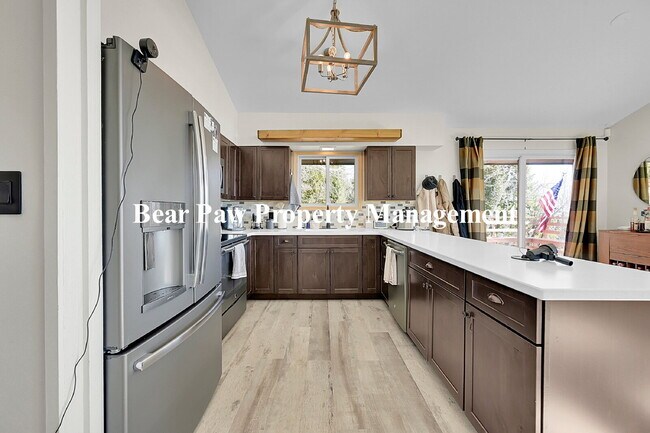 Building Photo - Beautiful Home on Conifer Mountain!!