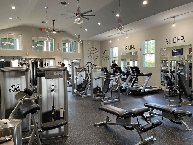 Building Photo - 609 Amador Ln