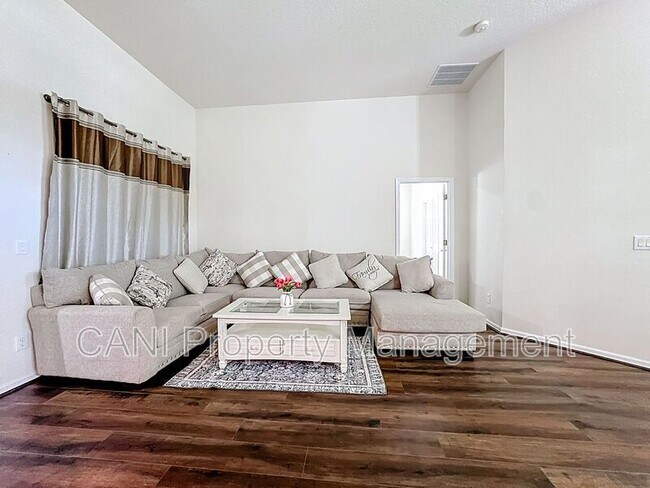 Building Photo - 3104 Conrad Ct