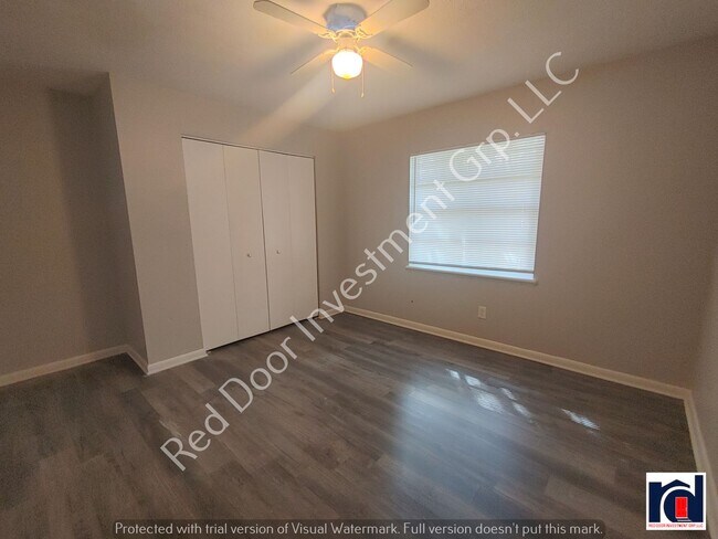 Building Photo - Updated 2 Bedroom 1 Bath Quadplex-Ocala!