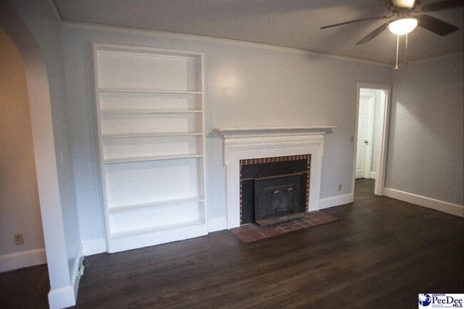 Building Photo - 512 Green St