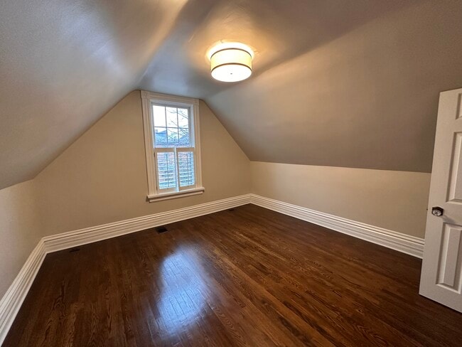 Building Photo - 67 E Mithoff St