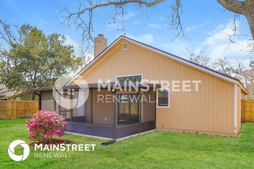 Building Photo - 8469 Seton Ct