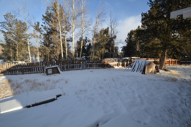 Building Photo - 398 Beaver Creek Rd