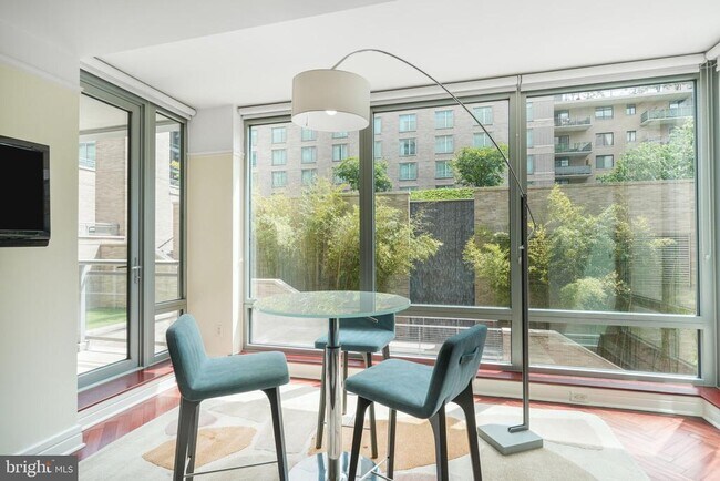 Building Photo - 1111 23rd St NW