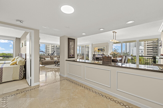 Building Photo - 4000 N Ocean Dr